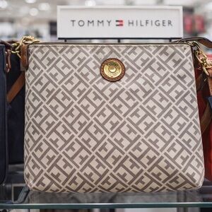 Tommy Hilfiger Crossbody Bag Brown Logo Print Gold Hardware Adjustable Strap